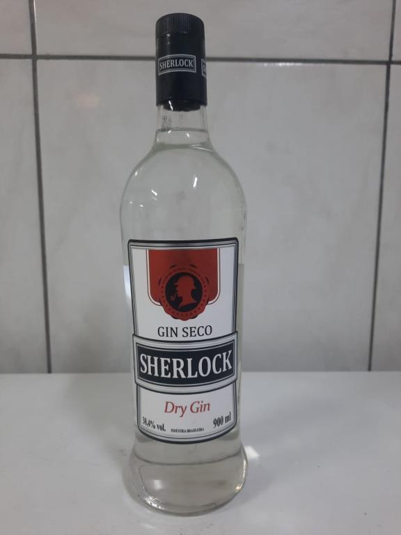 Gin Seco Sherloock 900ml Peroba