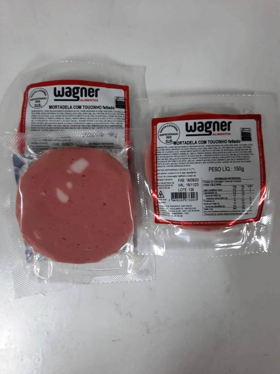 Mortadela fatiada com toucinho 150g Wagner