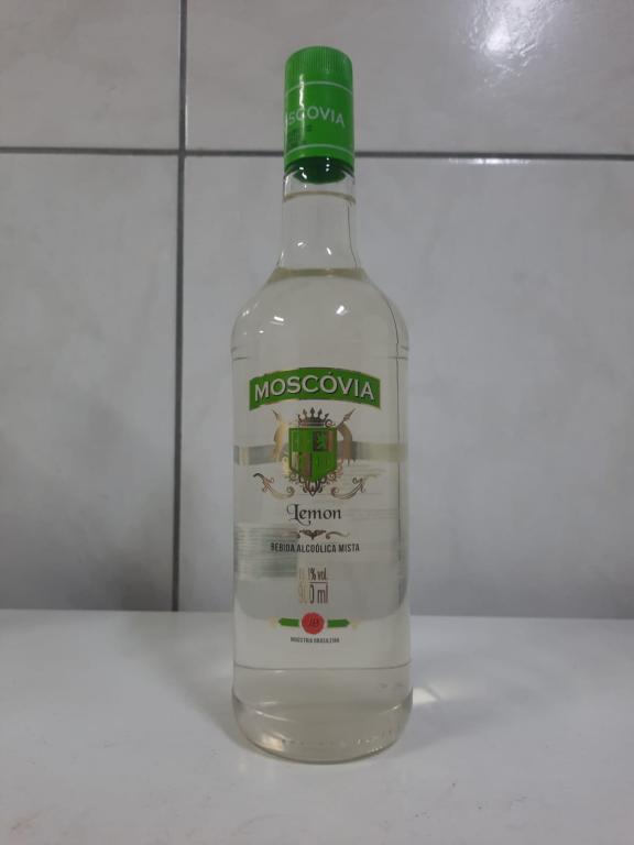 Vodka Moscovia 6x900ml Lemon Peroba