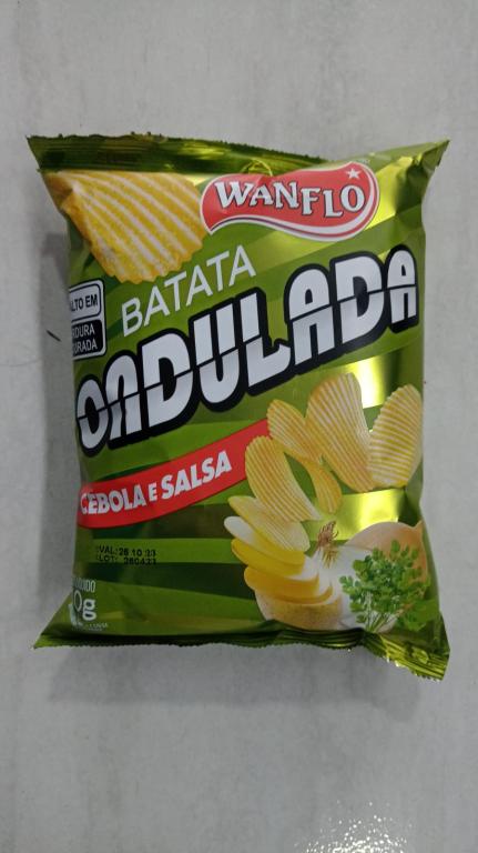 Batata Ondulada Wanflo Cebola e Salsa 25x40g