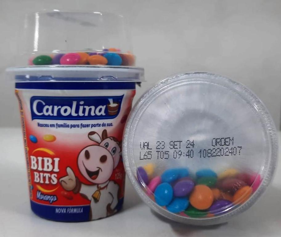 Iogurte Bolinha carolina Vermelha (confete)