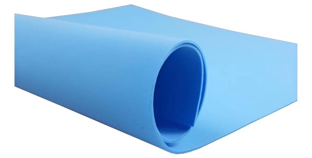 BORRACHA EVA LISO AZUL CLARO 40X48 UN