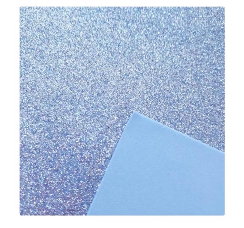 BORRACHA EVA C/GLITTER AZUL CELESTE 40X48 UN
