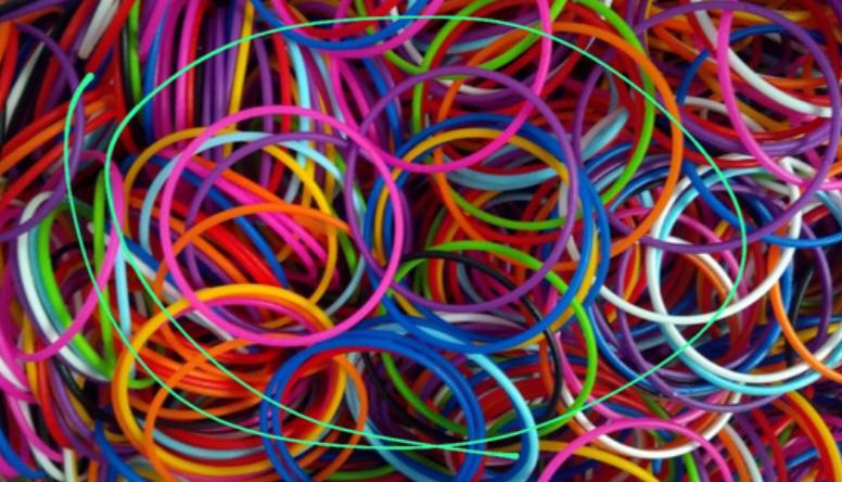 MINI BRINQUEDO PULSEIRA FINA C/30UN