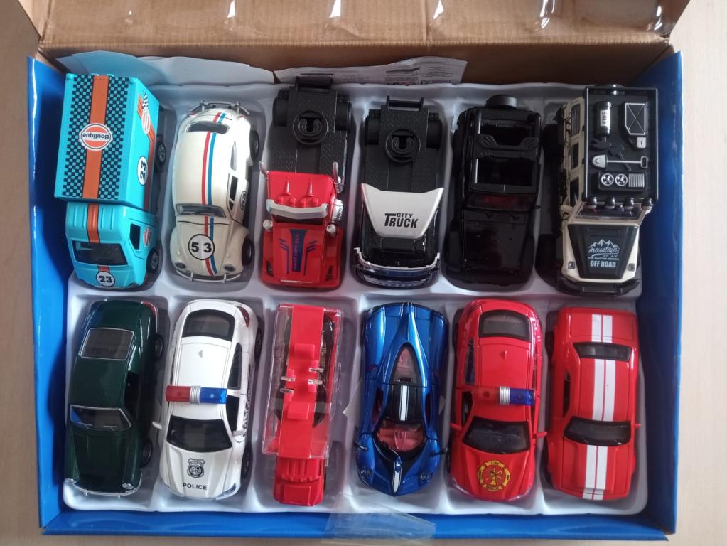 Carrinho Miniatura c/12 Sortidos