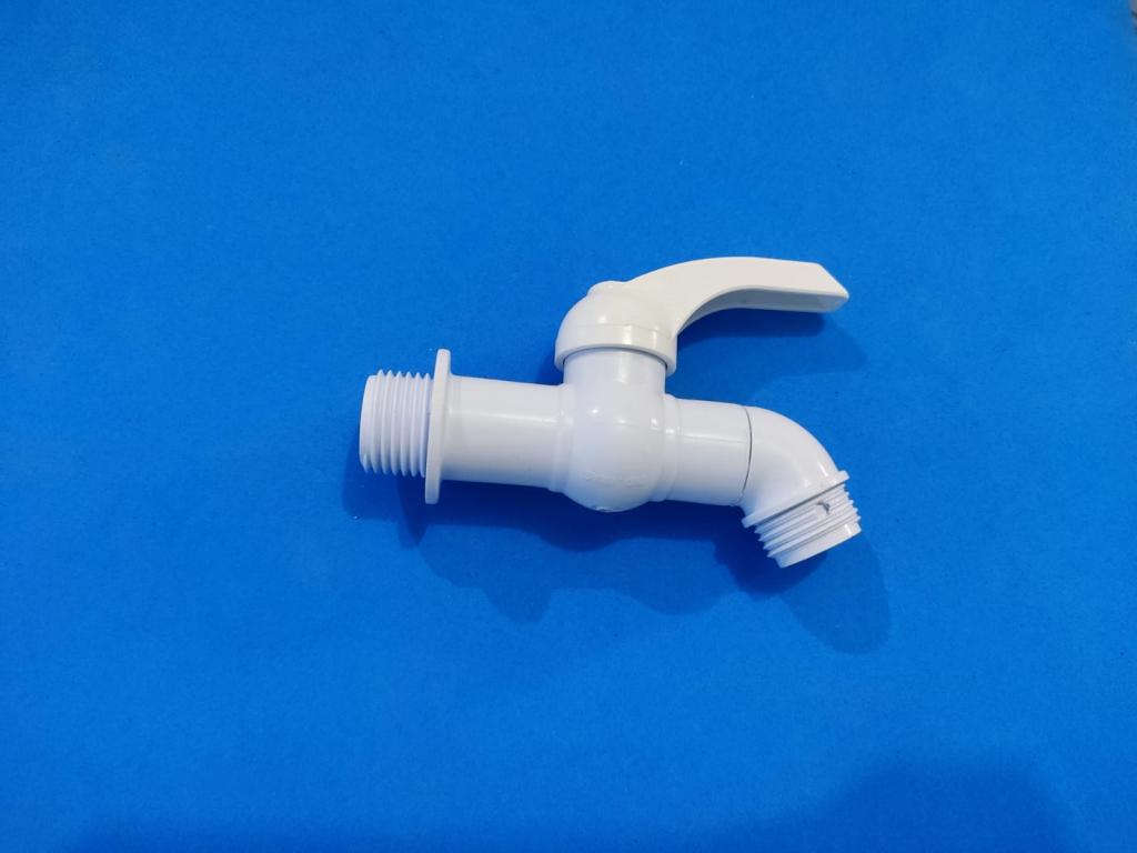 TORNEIRA ESF. TANQUE/MAQUINA 1/2" E 3/4" BRANCA