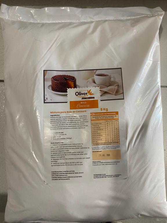 MIST BOLO CENOURA 5KG OLIVER