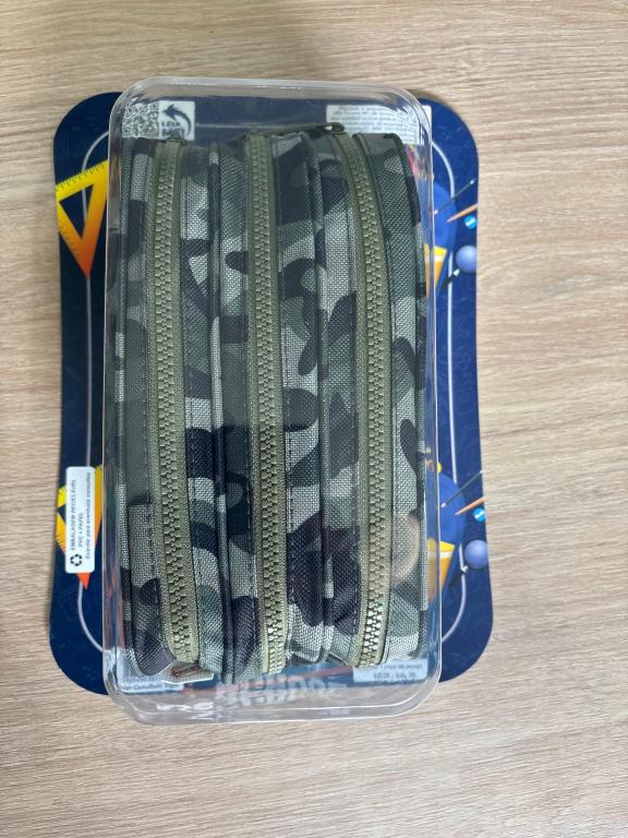 AT - ESTOJO DO TERRA CAMUFLADO TRIPLO VIVO COM ALÇA