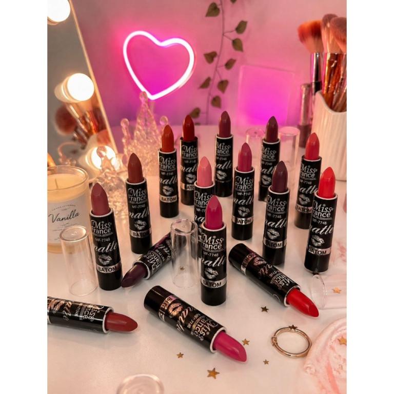 Batom Bastão Matte Lipstick - MISS FRARNCE