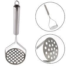 AMASSADOR DE BATATA DE ACO INOXIDAVEL + PLASTICO 12*9CM