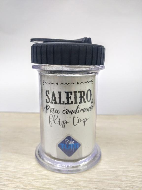 SALEIRO ACRILICO TAMPA PRETO UNI