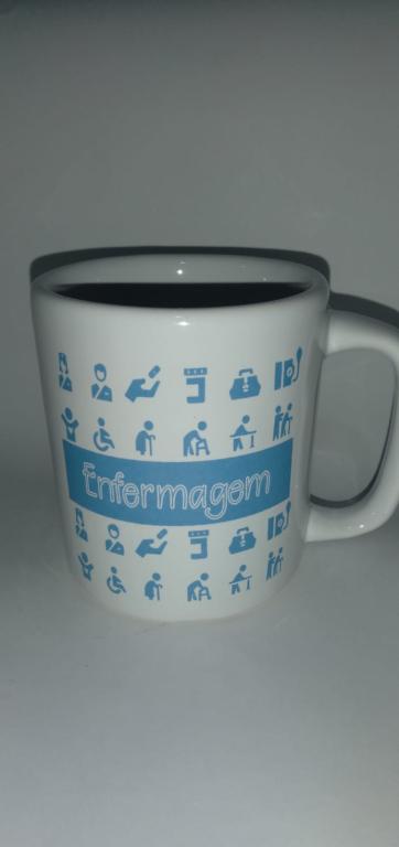 CANECA PORCELANA ENFERMAGEM UNI