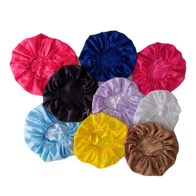 PACOTE TOUCA DE CETIM COM 12 UN