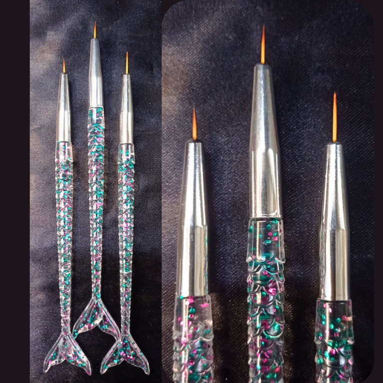 KIT PINCÉIS COM 3 PEÇAS SEREIA PONTAS FINAS PARA UNHA