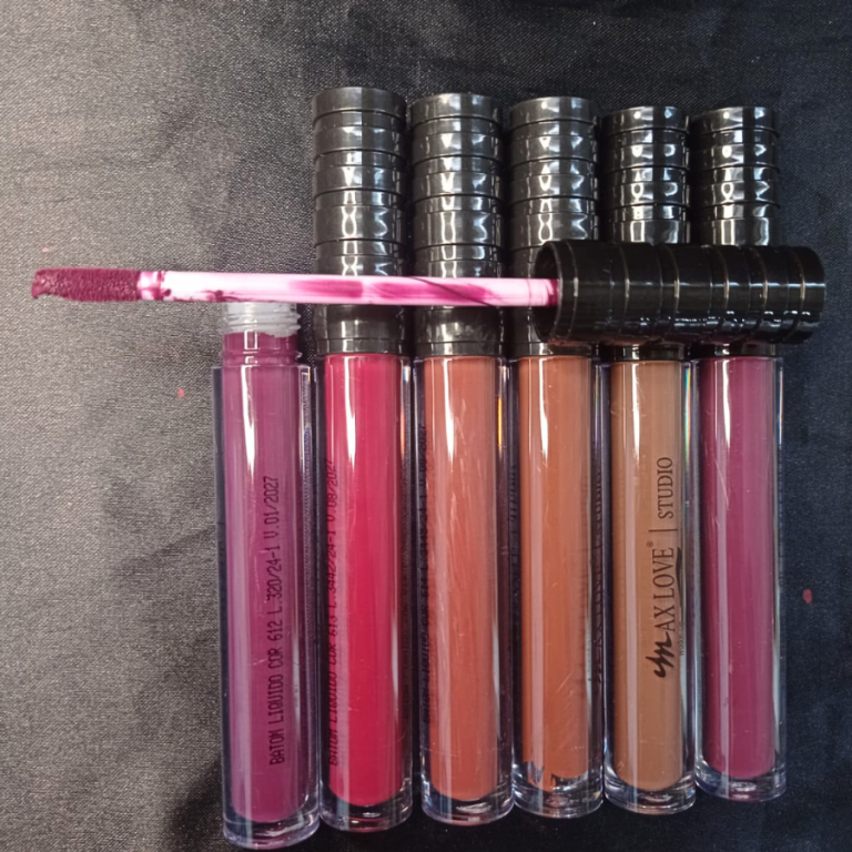 BATOM LÍQUIDO MATTE 30 HORAS MAX LOVE 612 AO 617 BOX COM 48 UN