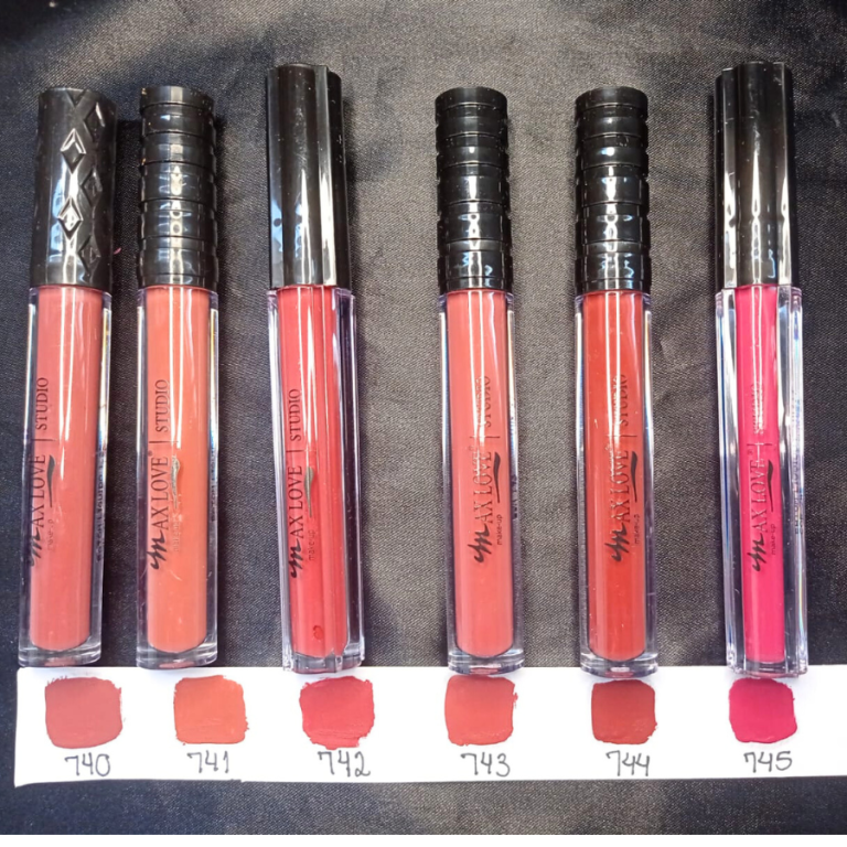 BATOM LÍQUIDO CONFORT 24 HORAS COR 740 AO 745 MAX LOVE BOX COM 48 UN