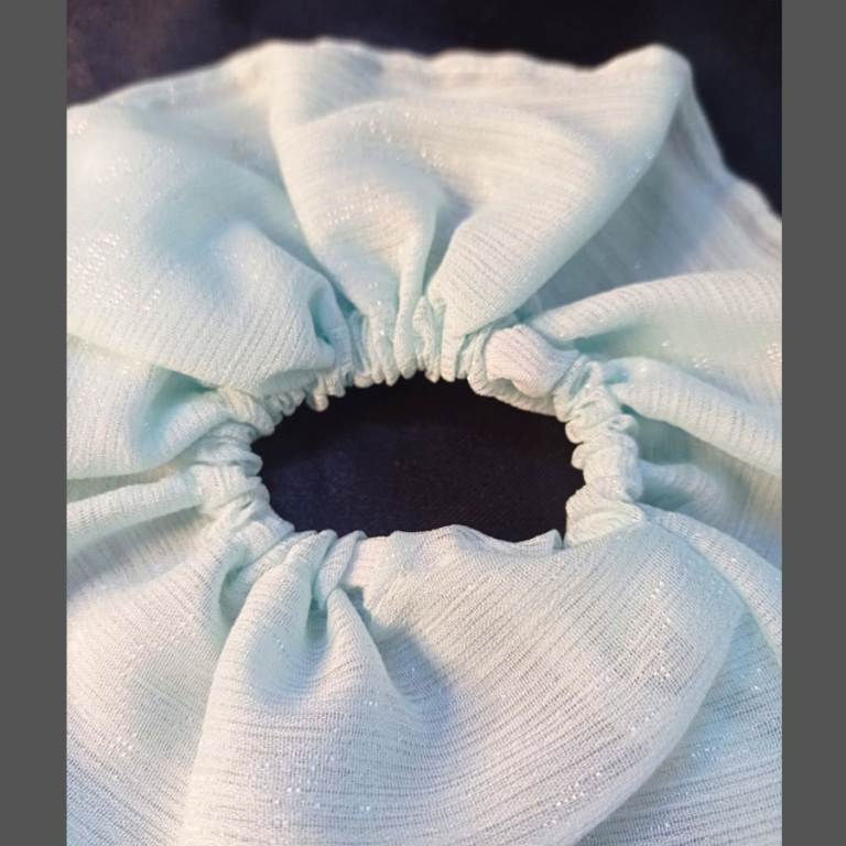 BUCHINHA GRANDE TECIDO COM BRILHOS 15 CM