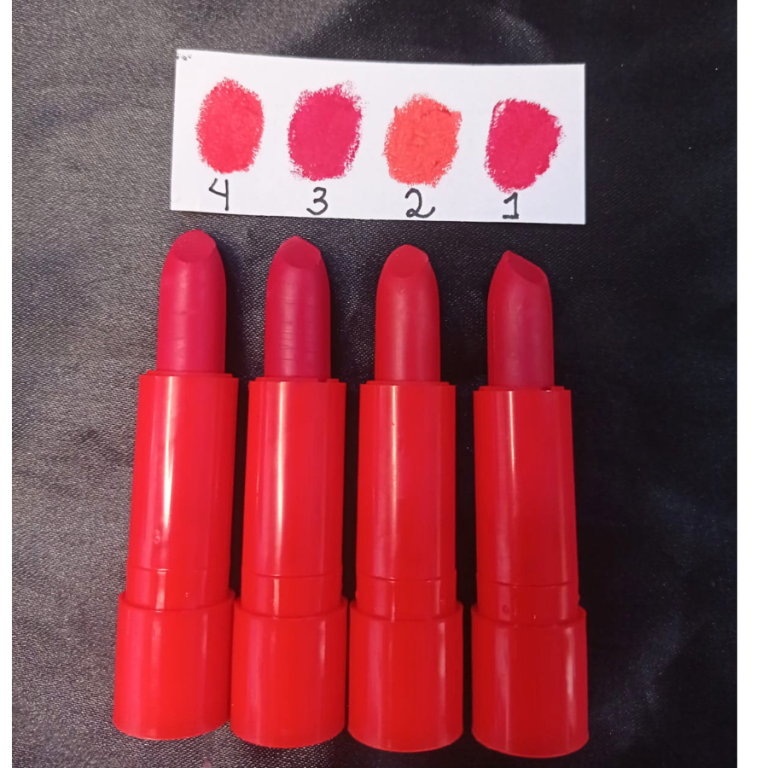 BATOM LOUCA POR MORANGO SUPER PODERES 3,5G BOX COM 48 UN