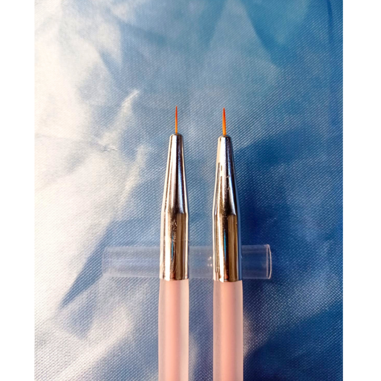 PINCEL UNITÁRIO PARA UNHA MANDALA