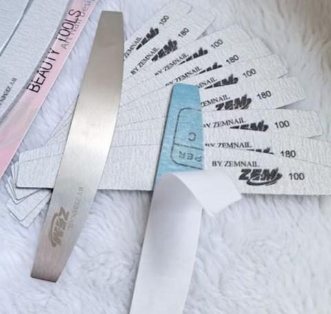 KIT PLACA DE METAL PARA LIXA MAIS 10 REFIS ADESIVOS N180