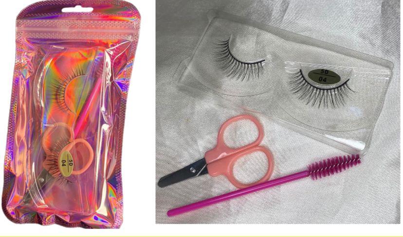 CÍLIOS POSTIÇOS 5D MAIS MINI TESOURA E ESCOVINHA BOX COM 12 UND