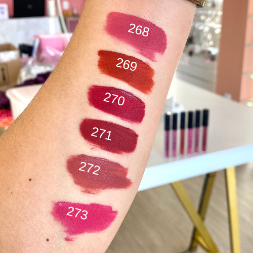 BATOM LÍQUIDO MATTE 48 HORAS 268 AO 273 MAX LOVE BOX COM 48 UN