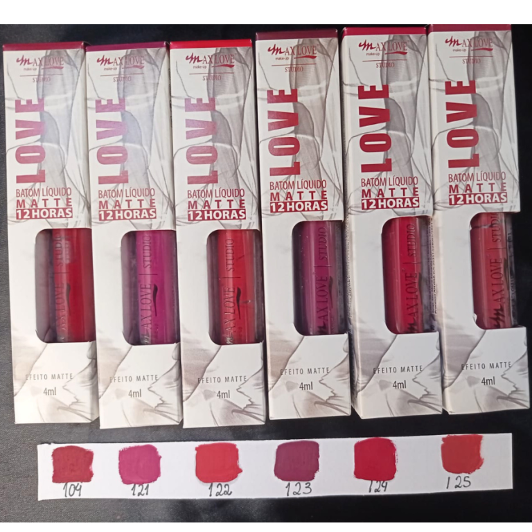 BATOM LÍQUIDO MATTE 12 HORAS 104/125 MAX LOVE BOX COM 48 UN