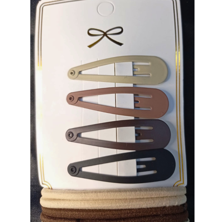 CARTELA TIC TAC E ELÁSTICO CABELO CORAÇÃO 12 PEÇAS