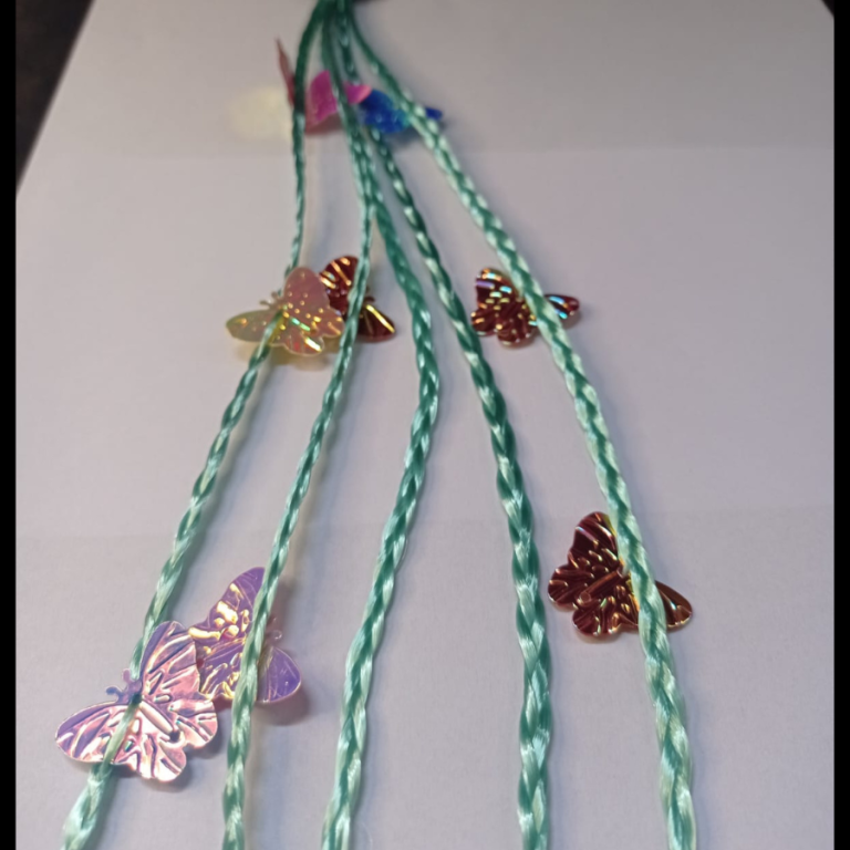 MECHA 5 TRANÇAS COLORIDAS BORBOLETA