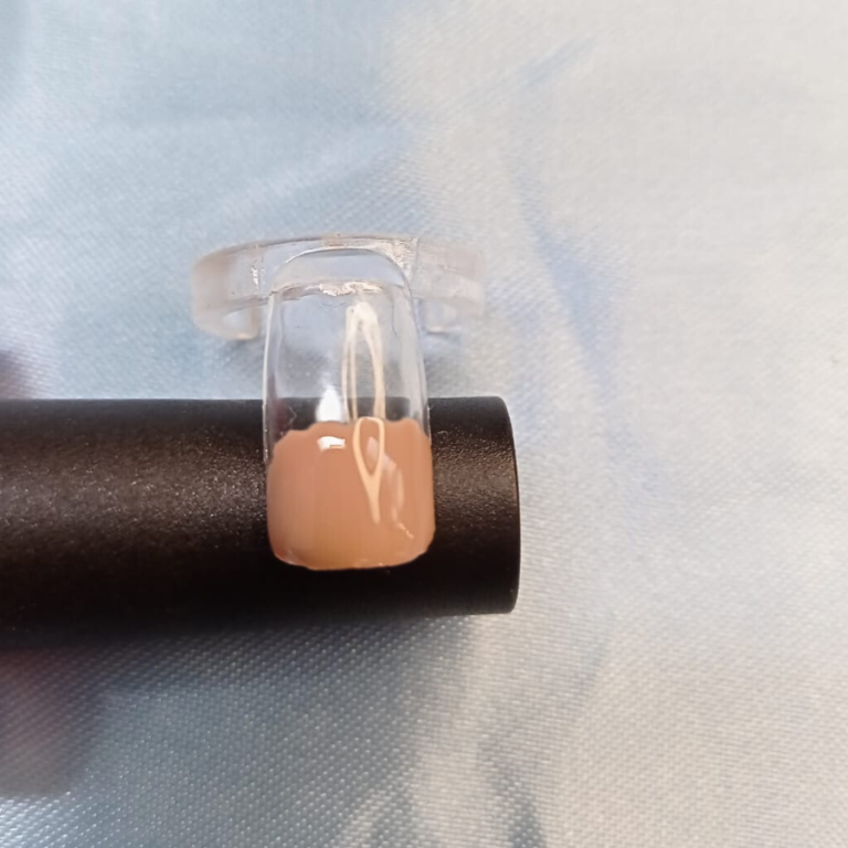 ESMALTE EM GEL SHOYYI 15G COR 28