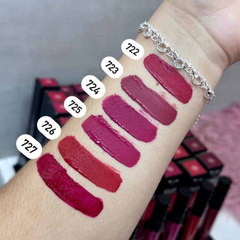 BATOM LÍQUIDO CONFORT 24 HORAS COR 722 AO 727 MAX LOVE BOX COM 48 UN