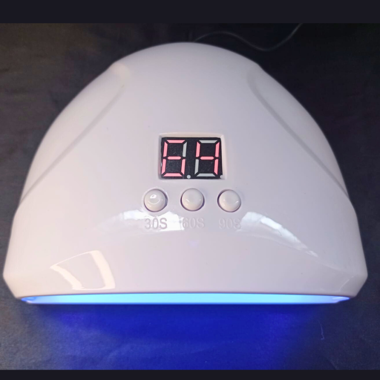 CABINE 12 LED UV BRANCA TAMANHO:18 X 8,8 X 15