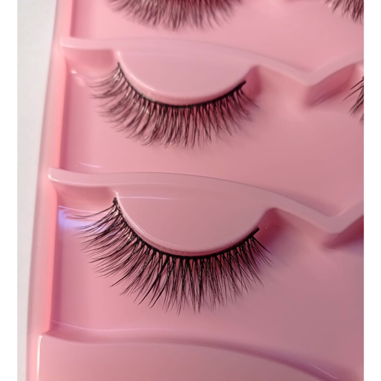 CARTELA CÍLIOS POSTIÇOS GATINHO 6D 3 PARES SABRINA SATO