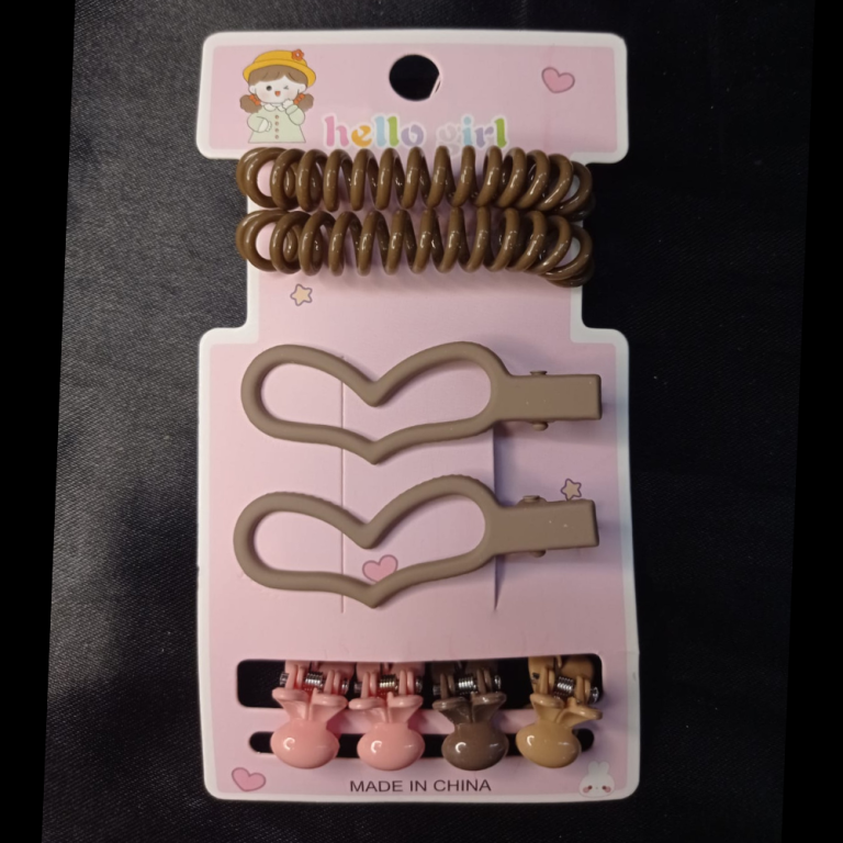 KIT COM 2 BICO DE PATO CORAÇÃO 2 BUCHINHAS E 4 MINI PIRANHAS