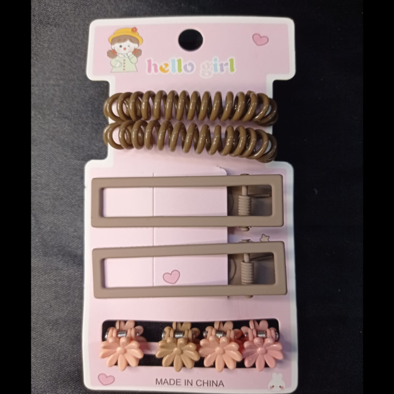 KIT COM 2 BICO DE PATO RETO 2 BUCHINHAS E 4 MINI PIRANHAS