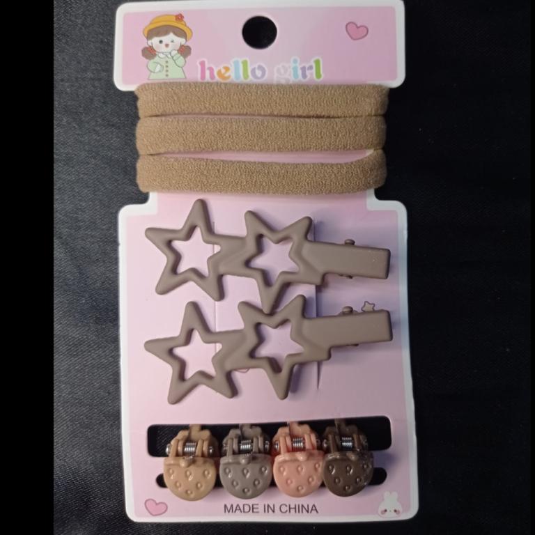 KIT COM 2 BICO DE PATO ESTRELA 2 BUCHINHAS E 4 MINI PIRANHAS