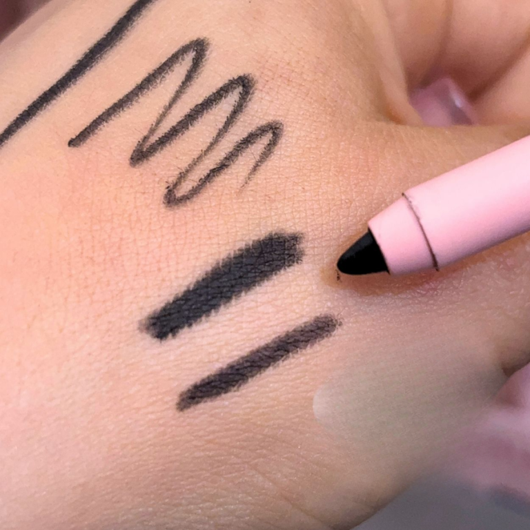 LÁPIS DE OLHO PRETO EYE CATCHING RUBY ROSE BOX COM 12UN