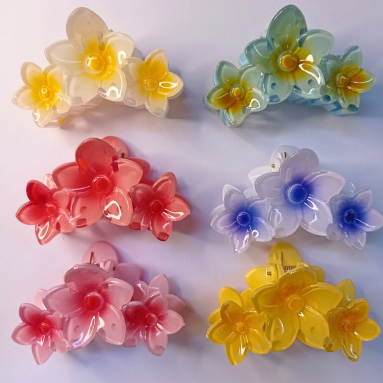 PIRANHA MÉDIA DE PLÁSTICO 3 FLORES 6,5 CM