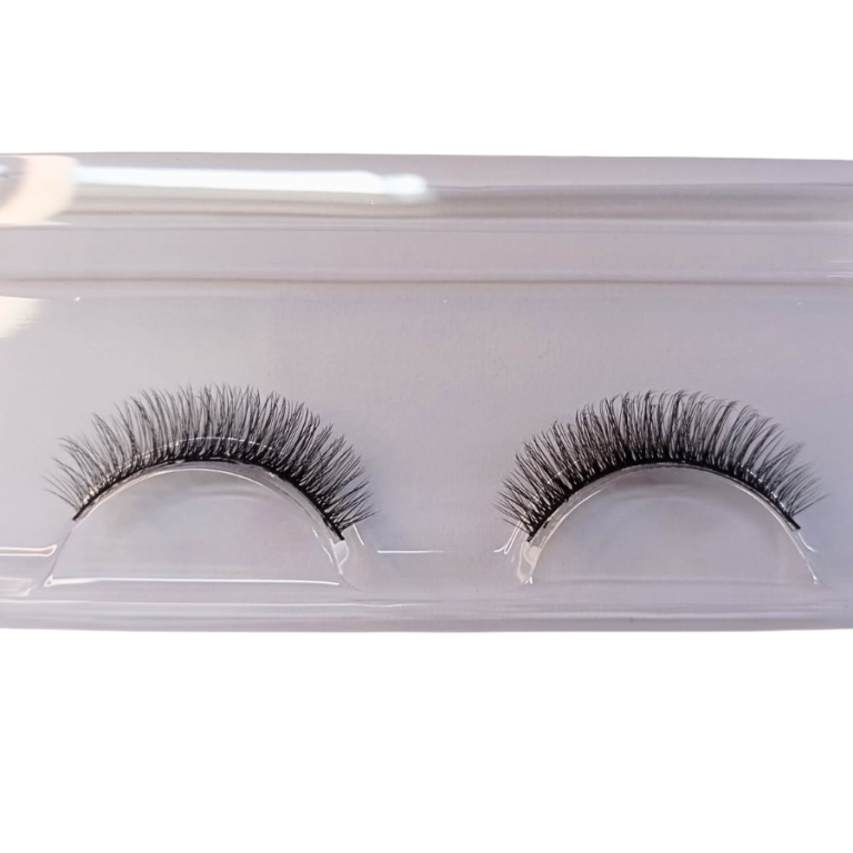 CÍLIOS POSTIÇOS 8D SABRINA SATO