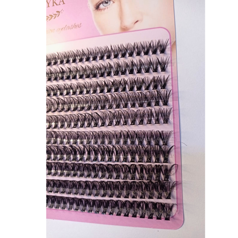 CARTELA DE CÍLIOS TUFINHOS MYKA 30P MIX COM 120 TUFOS