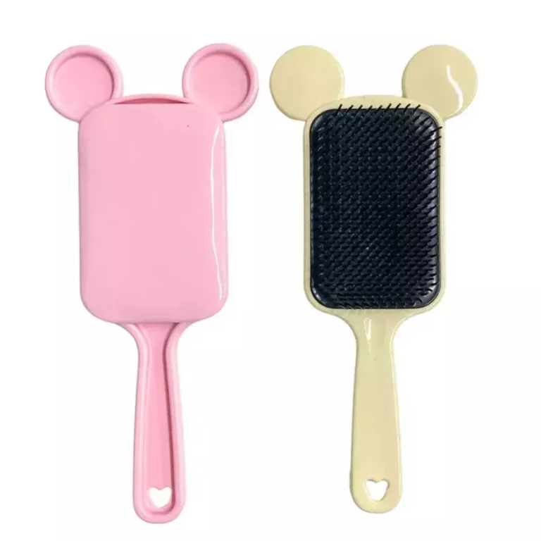 ESCOVA RAQUETE ORELHINHA