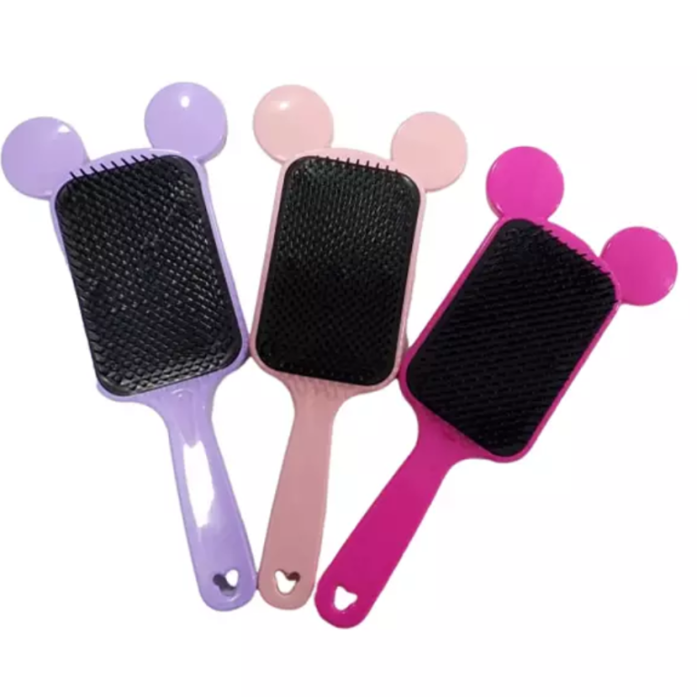 ESCOVA RAQUETE ORELHINHA