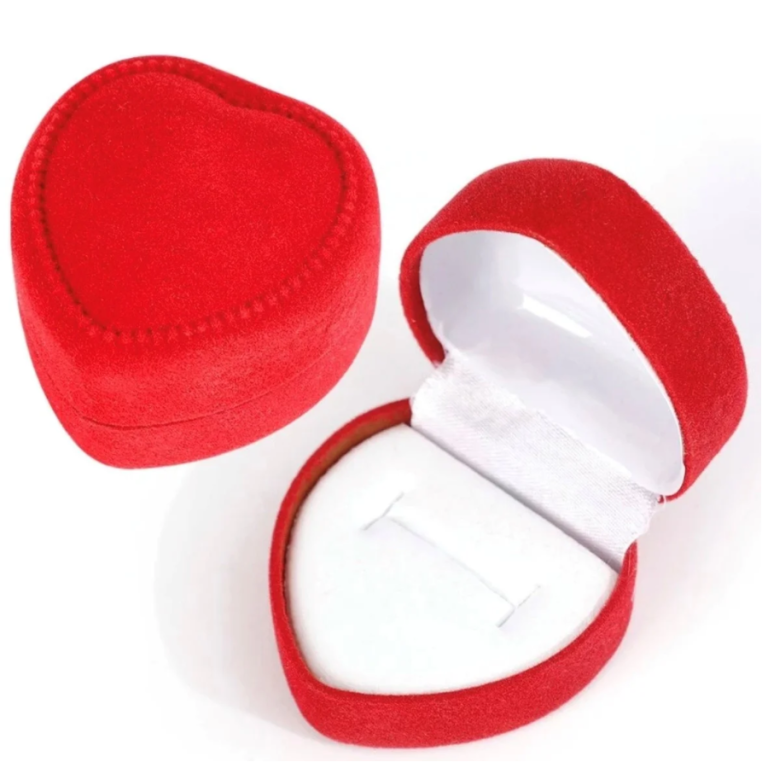 CAIXINHA VELUDO PARA 1 ANEL CORAÇÃO 4,5 X 5 CM