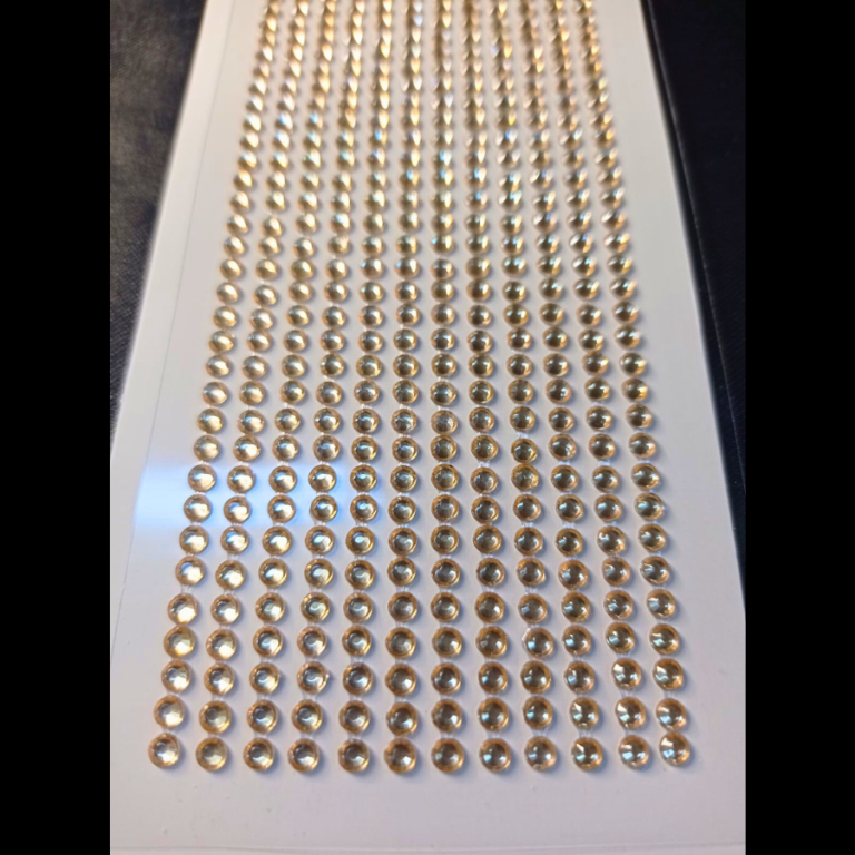 CARTELA DE STRASS AUTO ADESIVO DOURADO TAMANHO 2