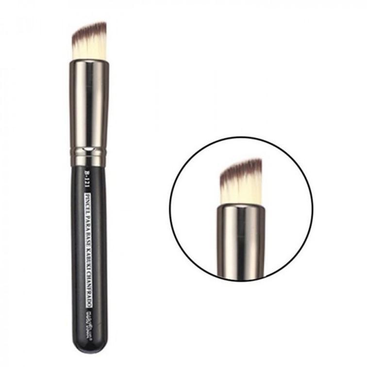 PINCEL PARA BASE E CORRETIVO KABUKI CHANFRADO MACRILAN