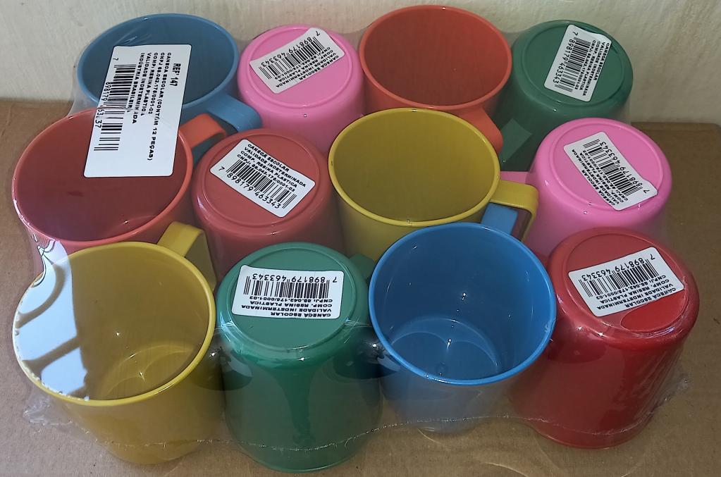 P9 CANECA PLASTICA MAMITA C/12UN**