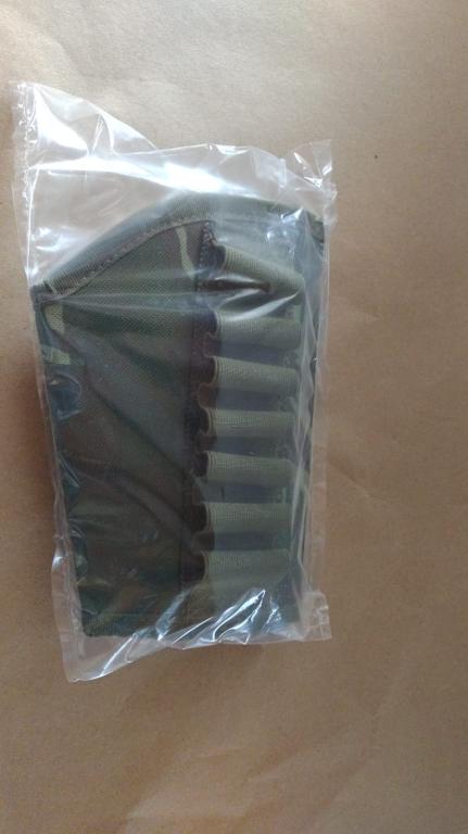 Cartucheira de coronha em nylon camuflada