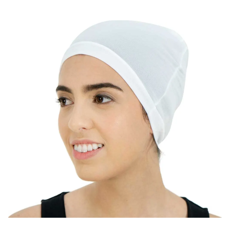 -TOUCA NERO BRANCA CHIC