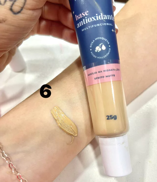 BASE LIQUIDA MATTE ANTIOXIDANTE COR 6 MIAMAKE