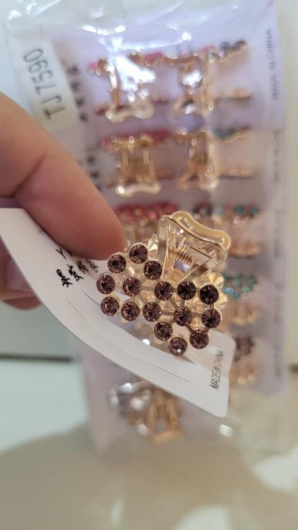 PIRANHA METAL PEQUENA OURO C/ STRASS PCT C/12 CHIC